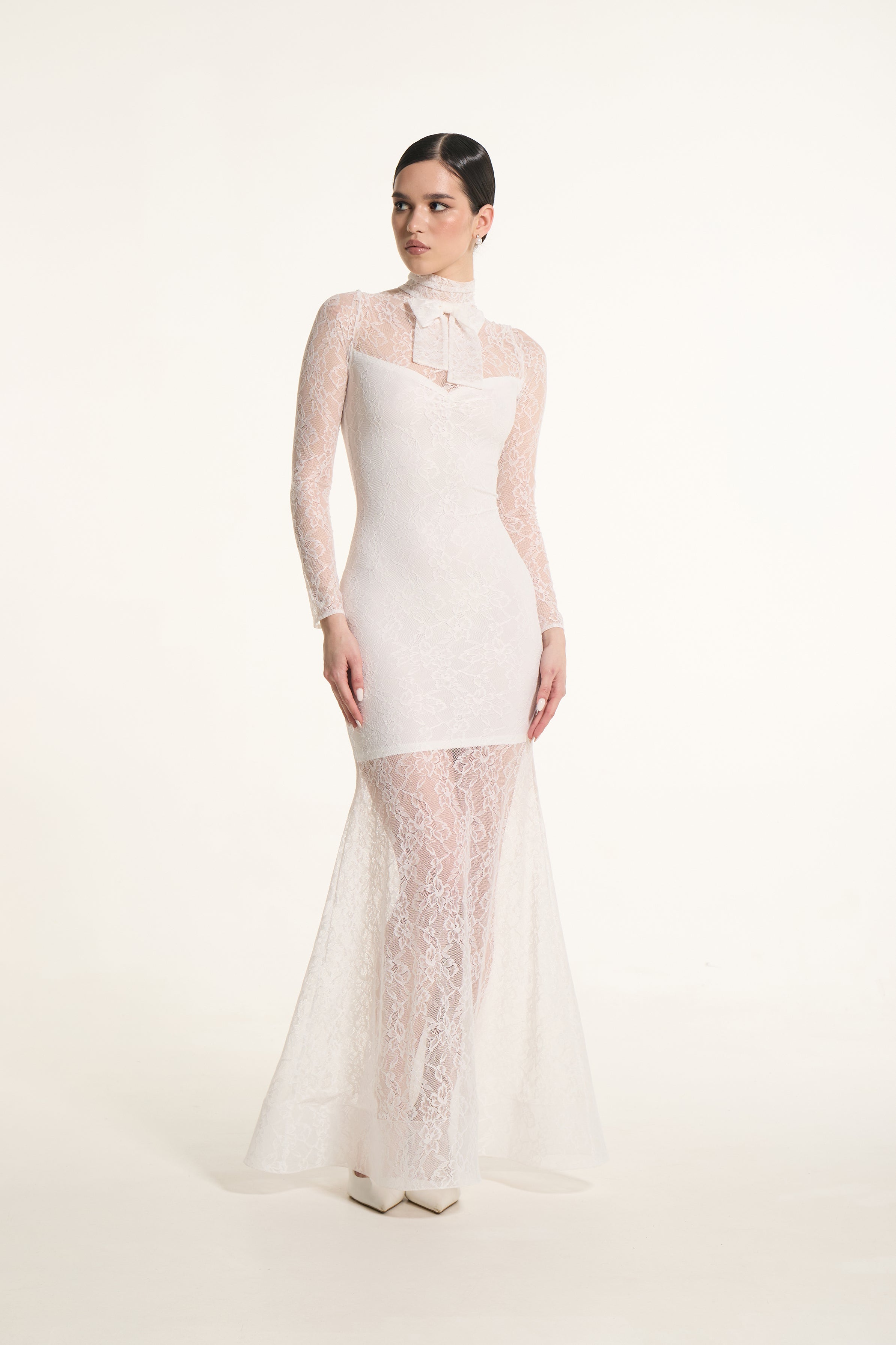 Lace dress біла